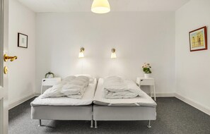 4 habitaciones, cuna de viaje y wifi gratis 