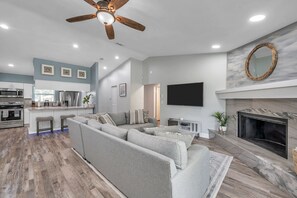 Smart TV, offices
