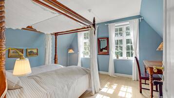 8 bedrooms, free WiFi