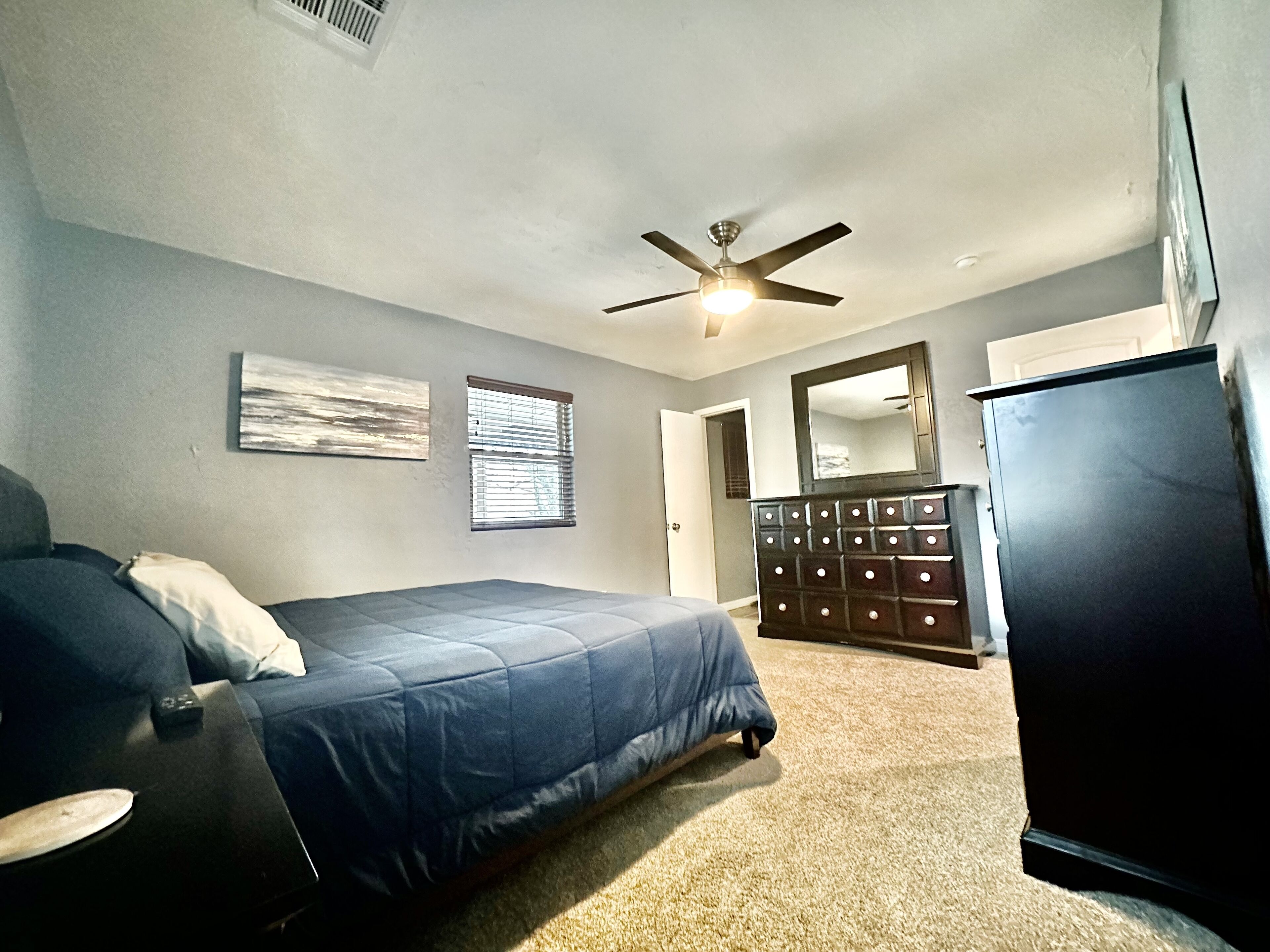 3 間睡房、免費 Wi-Fi、床單