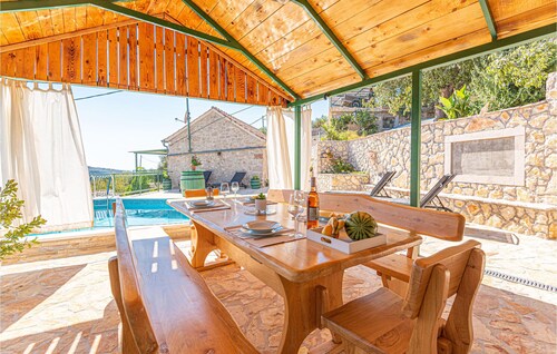 2 bedroom beautiful home in Milinkovica