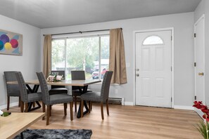 Dining - Shapes of Mauve - Relaxing Home & Eye-Pleasing Art (Anchorage)