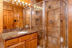 House (5 Bedrooms) | Property amenity - Gone Fish Inn by Taylor Made Deep Creek (McHenry)