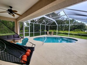 Outdoor pool, a heated pool - Close to brand new Downtown WellenPark Warm Minerals Costco (North Port)