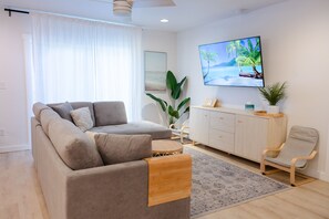 Smart TV, videogiochi, libri