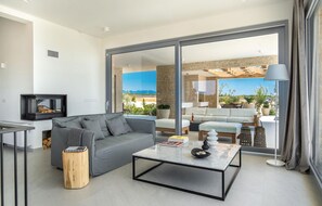 TV, foosball - Beautiful home in Novalja with sauna (Novalja)