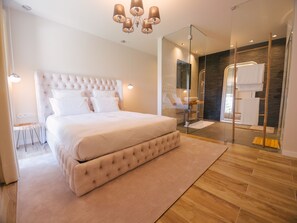 Family Quadruple Room, 2 Queen Beds | Egyptian cotton sheets, premium bedding, down duvets, memory-foam beds - Quinta Vale de Sousa - Douro Valley (Peso da Régua)