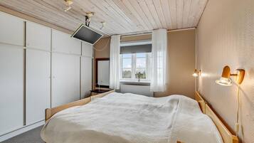 2 habitaciones, cuna de viaje y wifi gratis