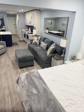 1 bedroom, iron/ironing board, free WiFi, bed sheets