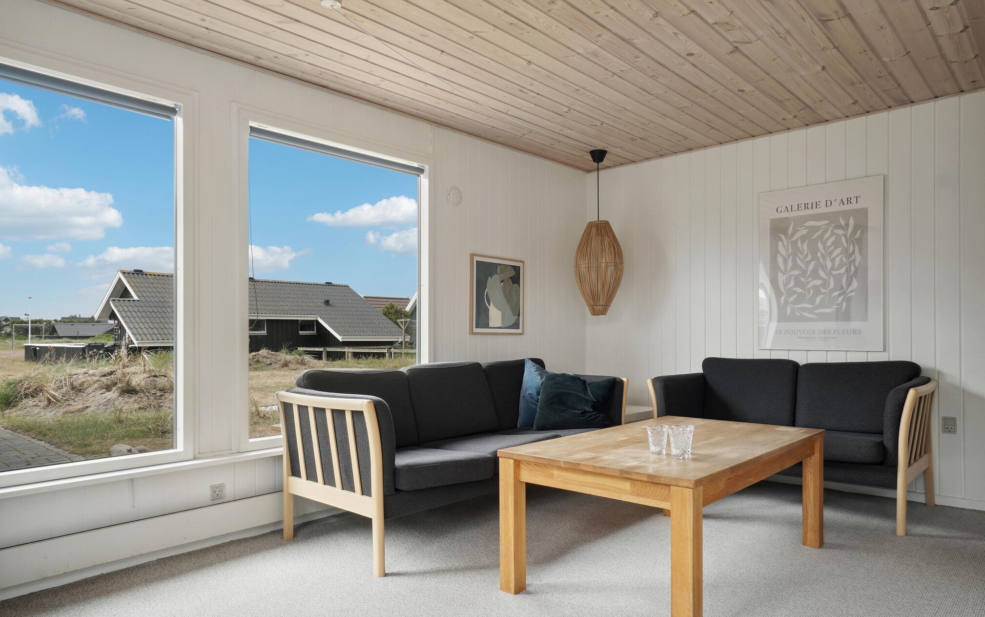 Smart-TV, Kamin, DVD-Player