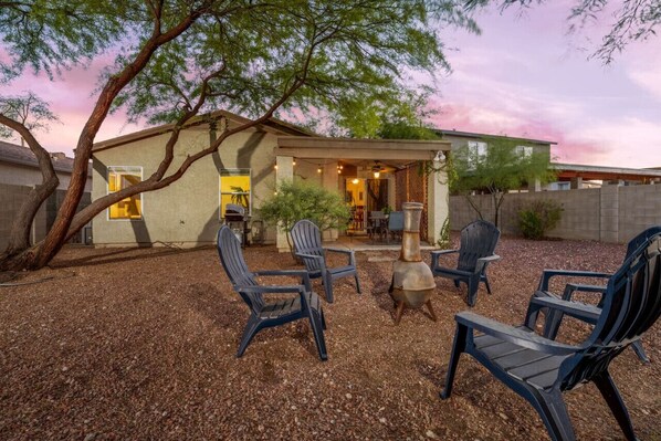 Terrace/patio - KINO / Fenced / Sleeps 8 / Garage / 4 BR 2 BA (Tucson)