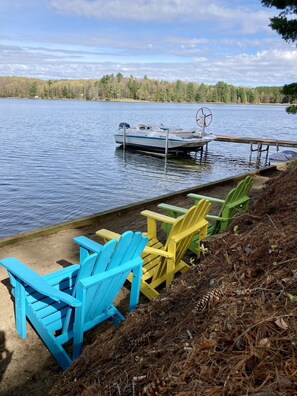 Marina - Cozy Cabin-Winter Fun! Dream of Summer Lake Life! (Cadillac)