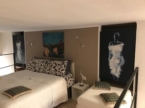 2 bedrooms, desk, soundproofing, iron/ironing board - San secondo street (Torino)