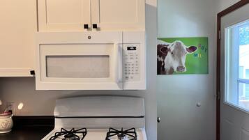 2 chambres, bureau, fer et planche à repasser, Wi-Fi gratuit