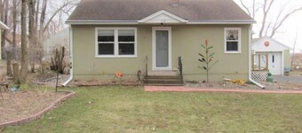 Cozy 2 Bedroom close to Cannon Valley Trail