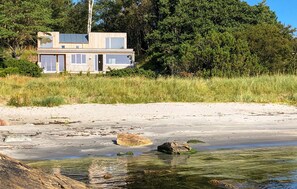 Exterior - Awesome home in Farsund with WiFi (Farsund)