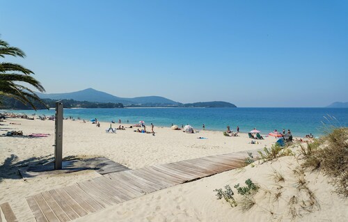 Cozy home in Porto Do Son with WiFi