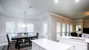 Unclassified image, 4 of 24, button - Corporate Rental just 15 minutes from DFW Airport (Flower Mound)