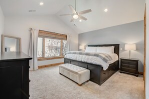 4 chambres, bureau, fer et planche à repasser, Wi-Fi gratuit