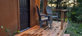 Rustic guest cabin set in the high country between Telluride and Ridgway