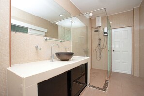 Elite Villa | Bathroom