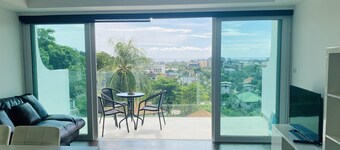 Sea view apartment, 5 min drive from Kata Beach
