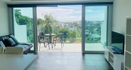 Sea view apartment, 5 min drive from Kata Beach