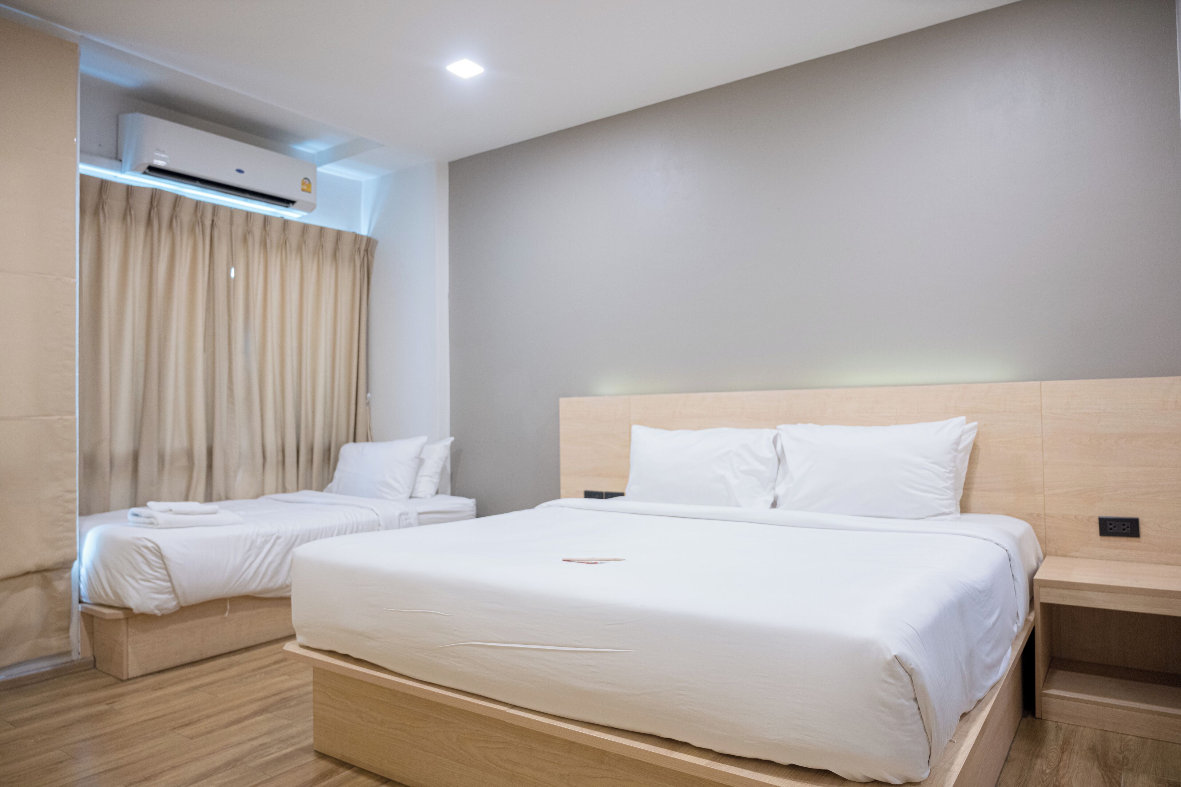 Triple Room | Premium bedding, desk, free WiFi, wheelchair access