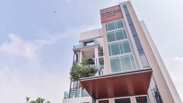 Fachada da propriedade