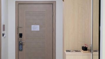 Deluxe Double Room | Premium bedding, desk, free WiFi, wheelchair access