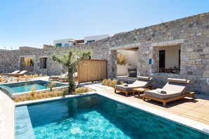 Suite Sea View with Private Pool | Kolam renang pribadi