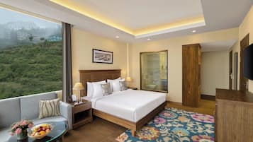 Phòng Premier (Premier Valley View) | Minibar, két bảo mật tại phòng