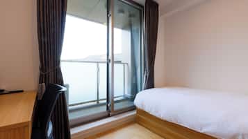 Couette en duvet d'oie, coffres-forts dans les chambres, bureau