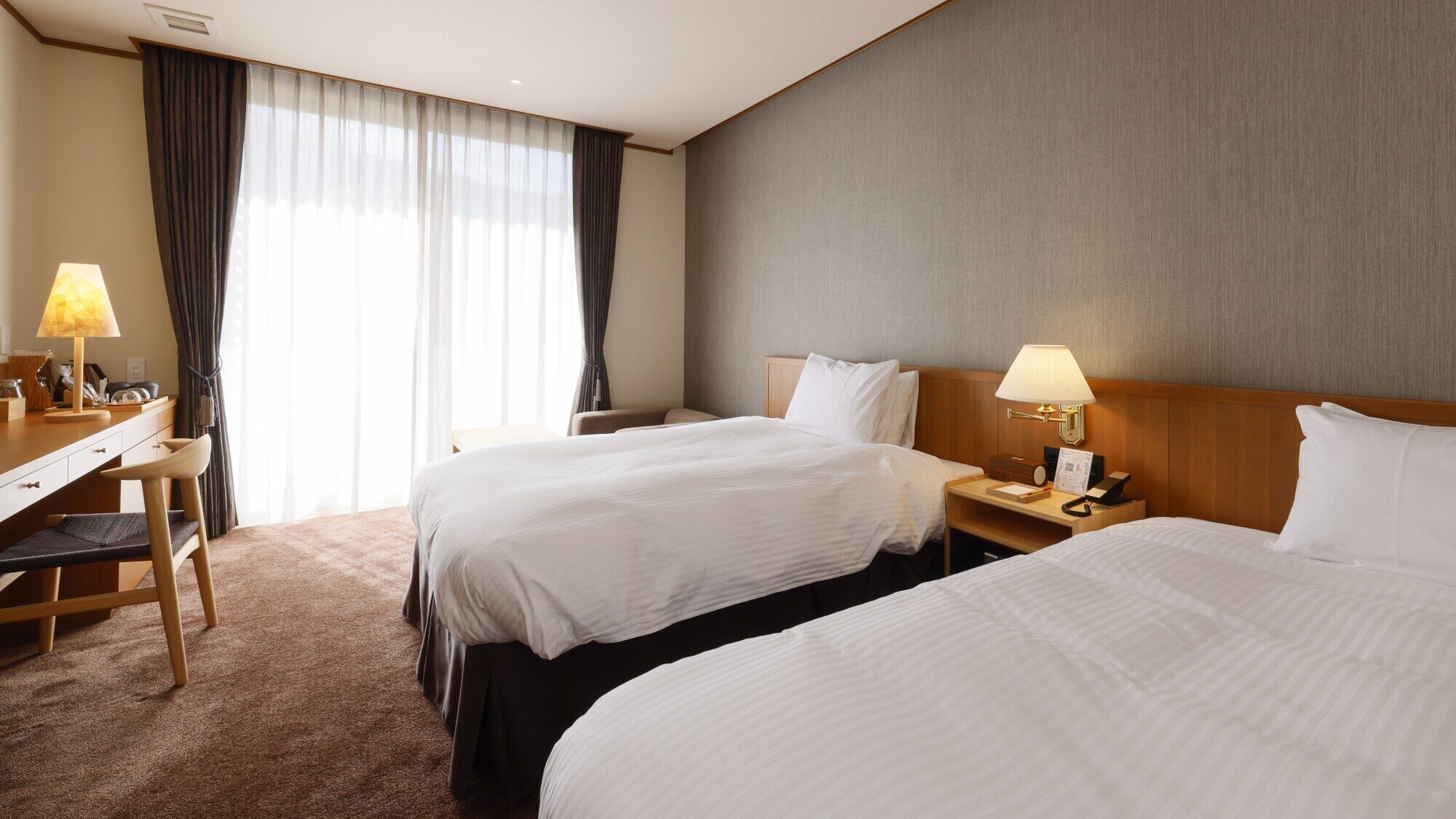 Down comforters, in-room safe, desk, free WiFi