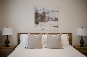 1 bedroom, desk, iron/ironing board, travel cot