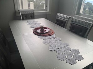 Dining - Partial Ocean View Luxury Apartment, Amenities, and Private Chef (Reading)