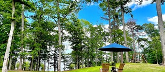 Lake Sam Rayburn Cabin!  DIRECT WATERFRONT! Bring Jet Skies, Boat, Fishing Gear!