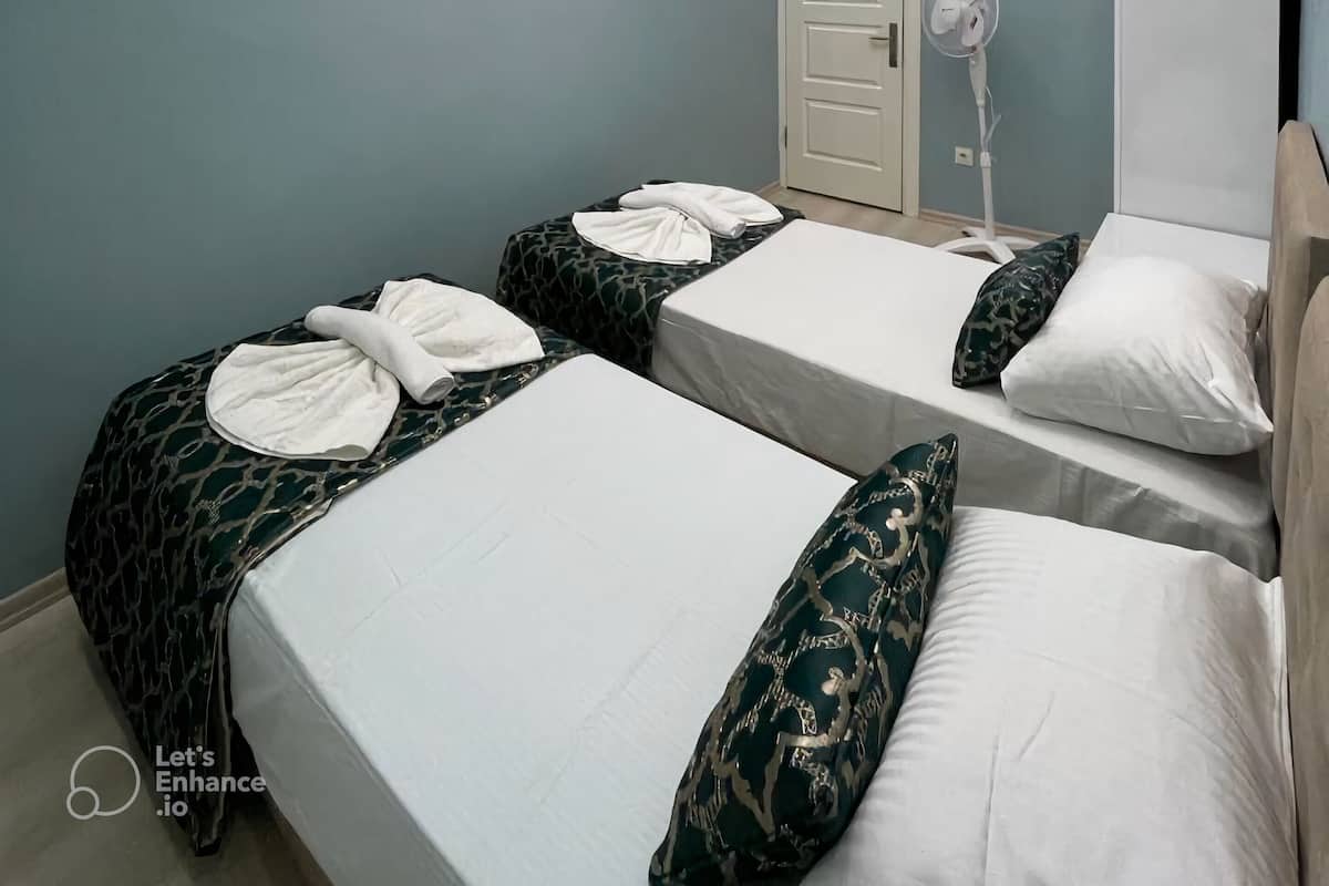 Family Apartment | 2 bilik tidur, peti besi dalam bilik, meja, ruang kerja komputer riba 