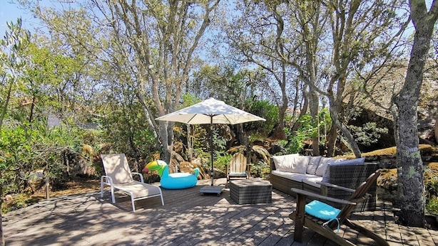 Terrace/patio - Bright Villa with Garden, BBQ, and 2 Terraces, 200m from Santa-Giulia Beach in Porto-Vecchio (Porto-Vecchio)