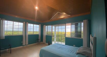 Villa w/ 360 and ocean view — 5 min from a mineral bath and beach!