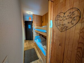 WiFi - Ski-In Studio - Balcony - Sleeps 4 (Montgenèvre)