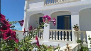 House, Multiple Beds | Front of property - Lovely 2-bed House in Santa Maria di Leuca (Castrignano del Capo)