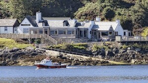 Front of property - Kylesku Hotel (Kylesku)