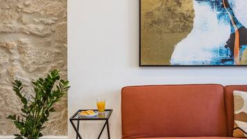 Studio, 1 Double Bed with Sofa bed | Living area | TV