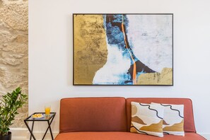 Studio, 1 Double Bed with Sofa bed | Living area | TV - Lifestyle Studio in Porto by BnBird (Porto)