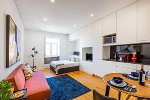 Studio, 1 Double Bed with Sofa bed | Living area | TV - Lifestyle Studio in Porto by BnBird (Porto)