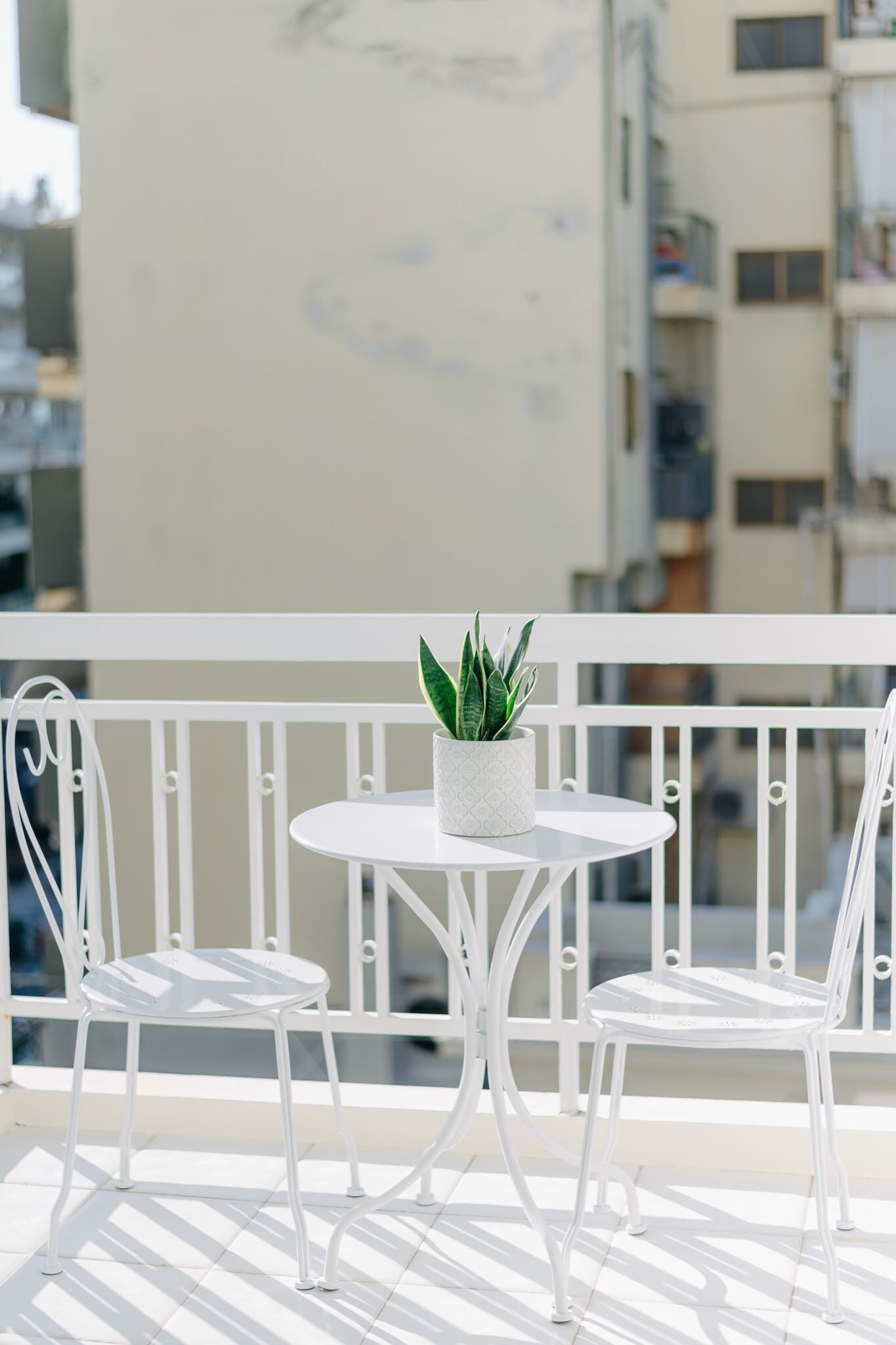 Lägenhet City - flera sovrum - kök - utsikt mot staden | Balkong