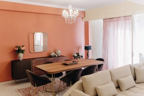 City Apartment, Multiple Bedrooms, Kitchen, City View | Living area | Flat-screen TV