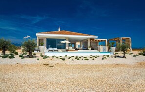 Exterior - Beach front home in Novalja with sauna (Novalja)