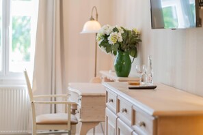 Deluxe Double Room | Free WiFi, bed sheets - Hohlebach Mühle (Homberg)